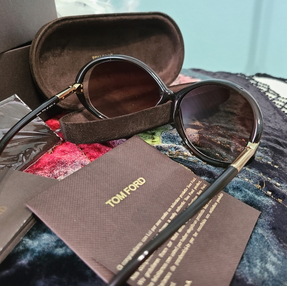 NWOT Tom Ford Sunglasses - Picture 6 of 6